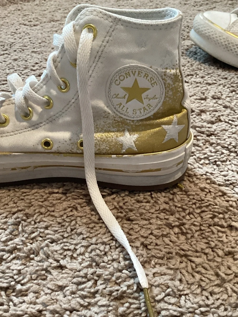 Converse Kids White High-Top Sneakers with Gold Star Details